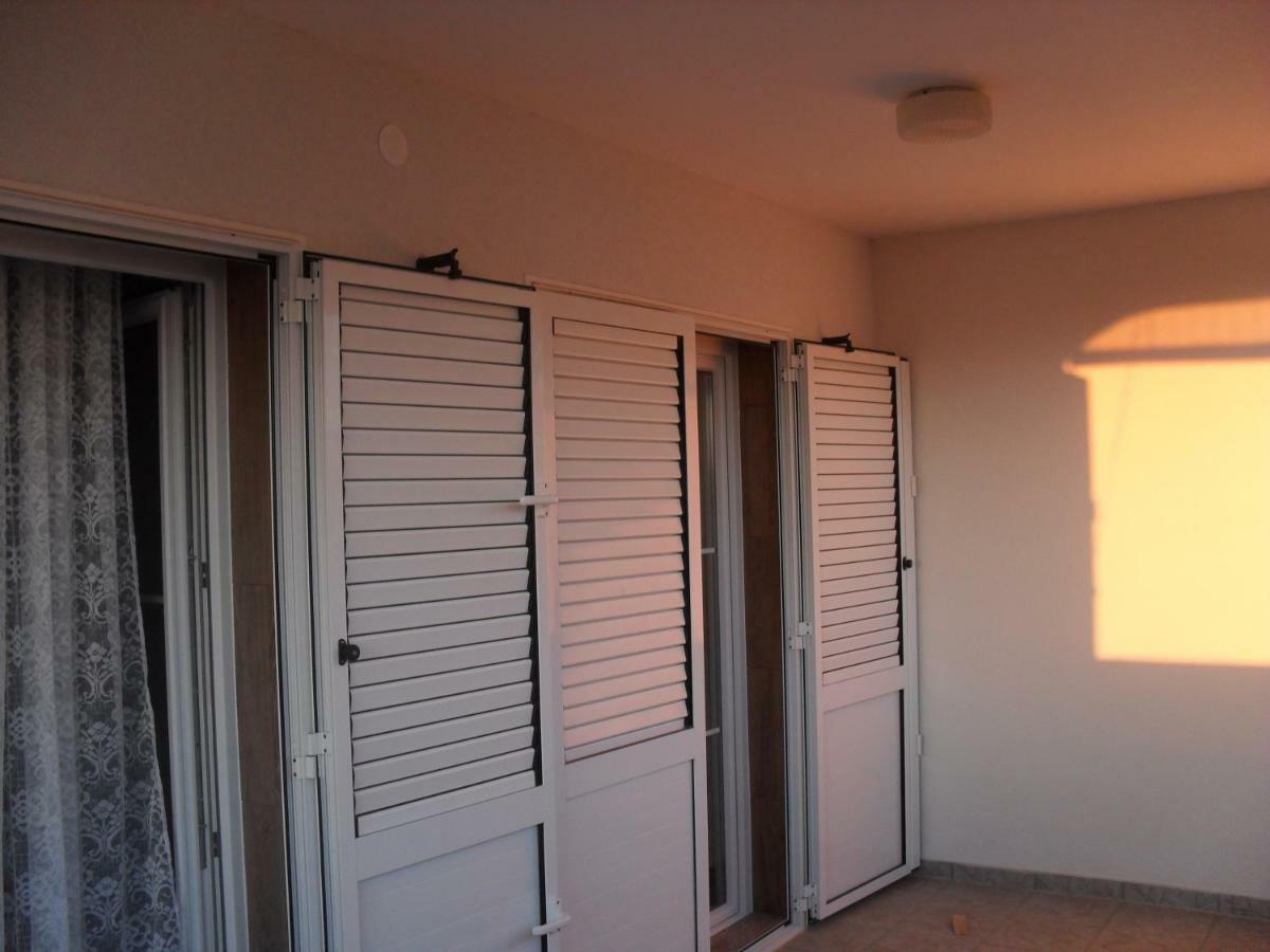 Apartment Zdenka Povljana Ngoại thất bức ảnh