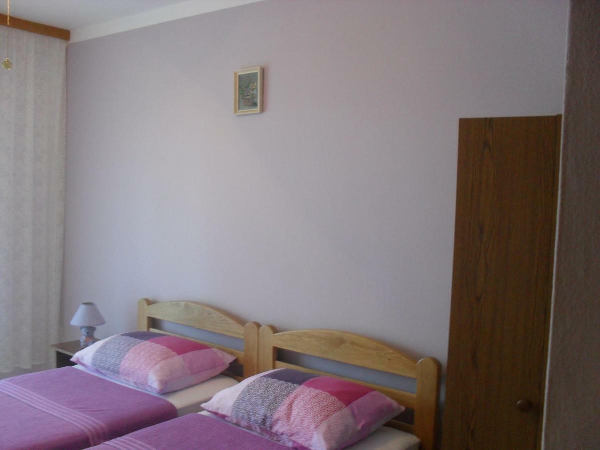 Apartment Zdenka Povljana Ngoại thất bức ảnh