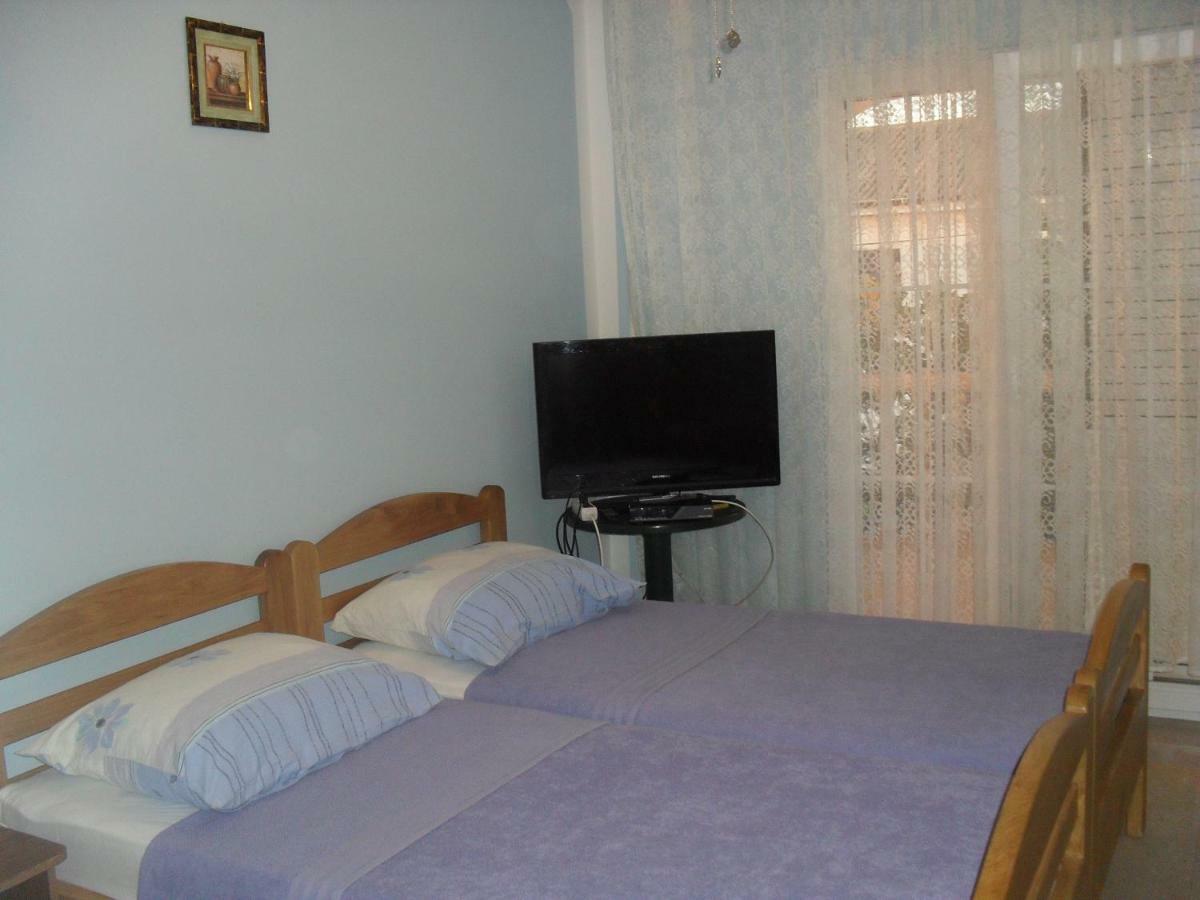 Apartment Zdenka Povljana Ngoại thất bức ảnh